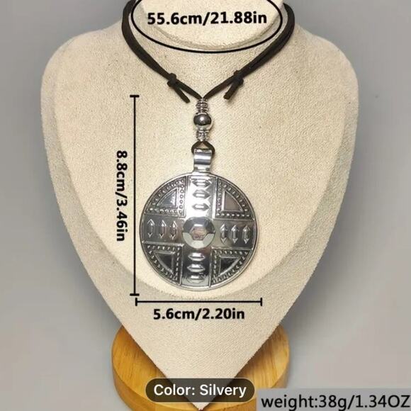 Vintage Celtic Statement Pendant Necklace, Bohemian, Boho, Tribal - Picture 5 of 5